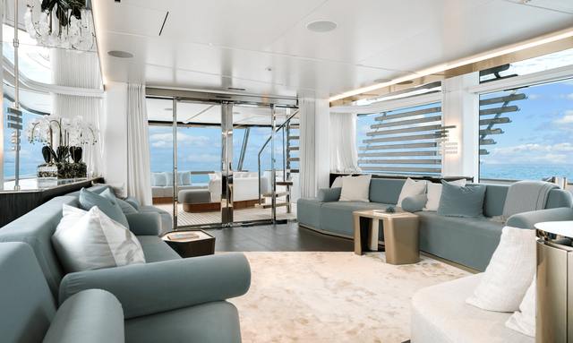 Llenadera yacht Sleek Interior Design