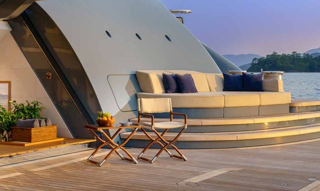 Hadar yacht  Generous Owner’s apartment