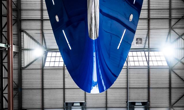 Nomad yacht Nomad Blue Hull