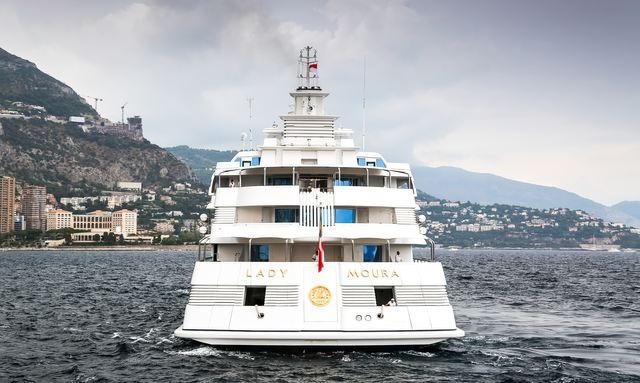 Lady Moura yacht A Beach Club Ahead of Its Time