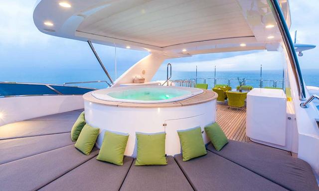 Abvios yacht Sundeck Entertainment Area