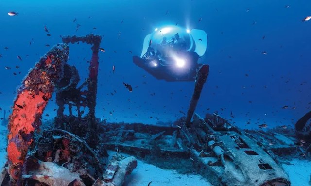 Zembra yacht Onboard Submersible