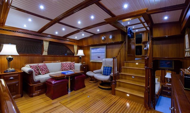Legasea yacht  Teak and Holly Soles Throughout