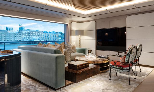 Shenoa yacht Impressive Glasswork