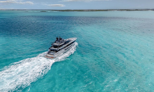 Janus Navem yacht 22 Knots from a 40m Riva