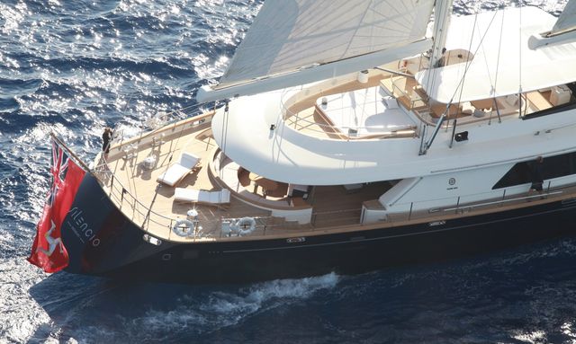 Perseus yacht Recessed Aft Cockpit
