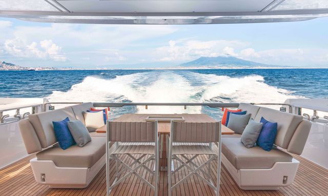 Lady F yacht Glass-lined cockpit terrace
