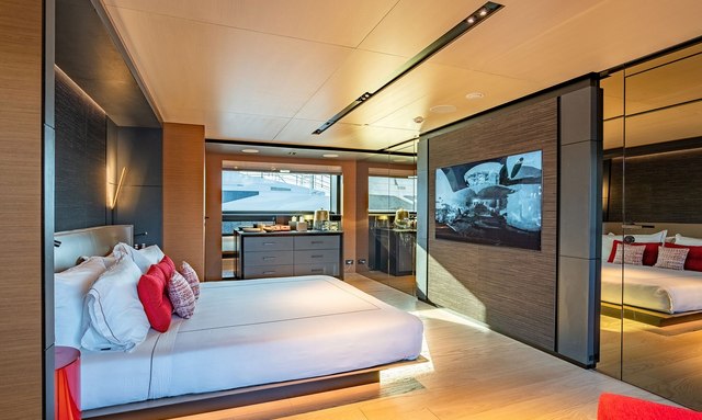 PrivateGG yacht Sophisticated Owner's Suite