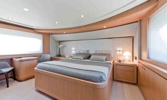 La Pausa yacht Panoramic Main Deck Owner’s Suite
