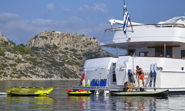 Ancallia yacht Swim Platform