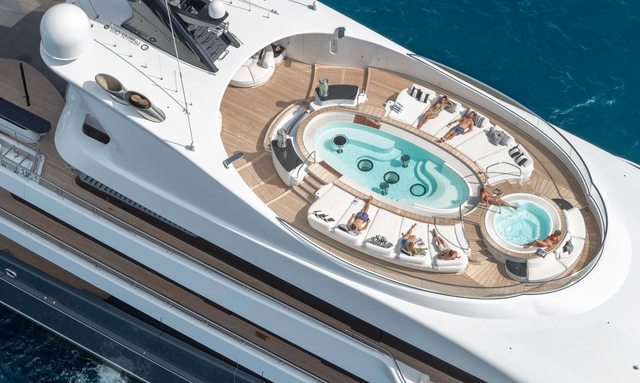 Phoenix 2 yacht Sun Deck