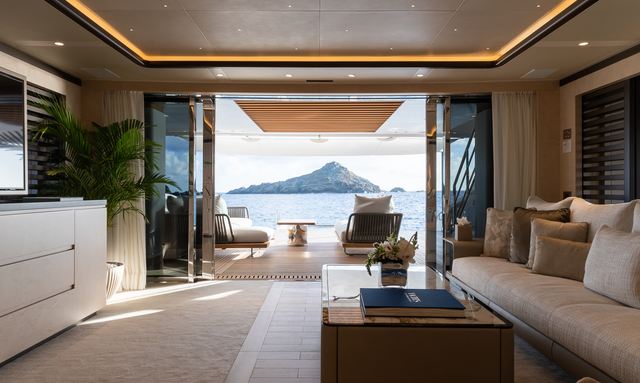 Mine Games yacht Indoor-Outdoor Continuity