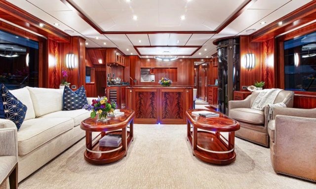 Kestrel yacht Interior Lift