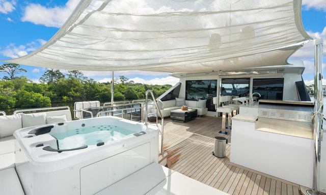 Grateful yacht Upper Aft Deck Jacuzzi