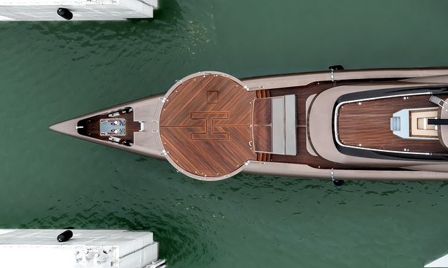 RAJA² yacht Flexible Foredeck