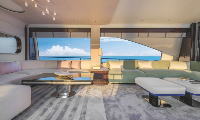Lastochka yacht Cutaway glazing at main deck