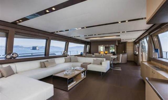 Happy Blue II yacht Sun-Filled Saloon