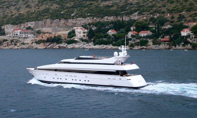 Element yacht High Performance