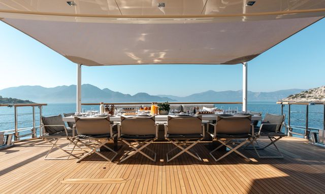 La Pellegrina 1 yacht Expansive Aft Deck