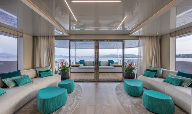 Emocean yacht Panoramic Views