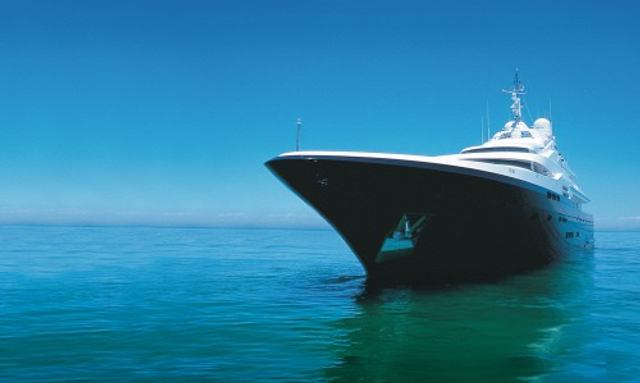 Alaska of George Town yacht Dynamic Hull