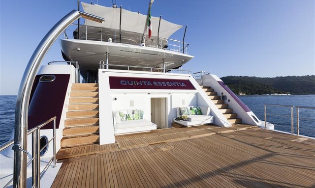 Quinta Essentia yacht Beach Club 