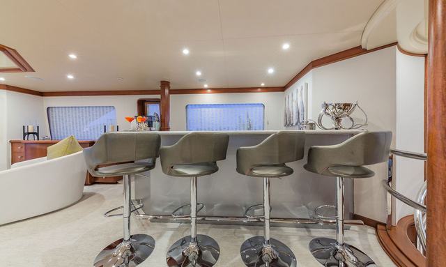 Karpowership yacht Sky Lounge