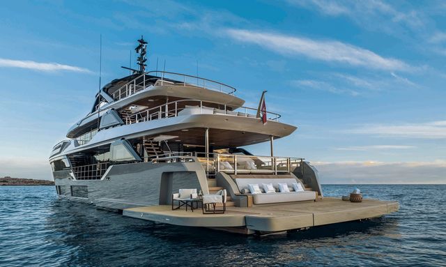 La Vetta yacht Modular Waterfront Living