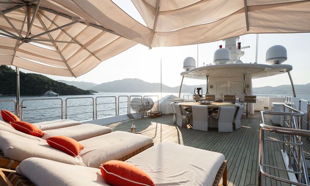 Lady I yacht Spacious Sun Deck