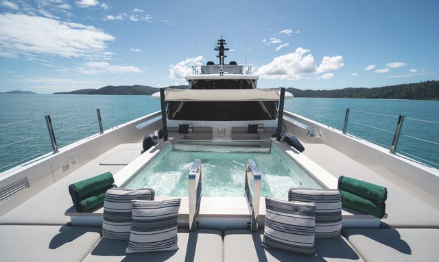 AIX yacht Owner's Three-Level Apartment