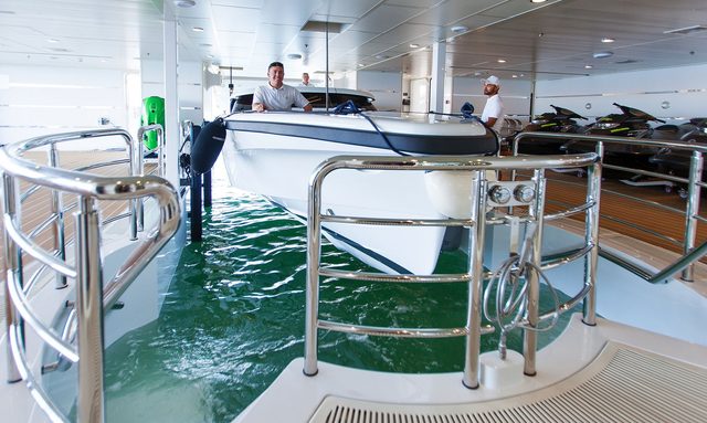 I Dynasty yacht Float-in Tender Garage 