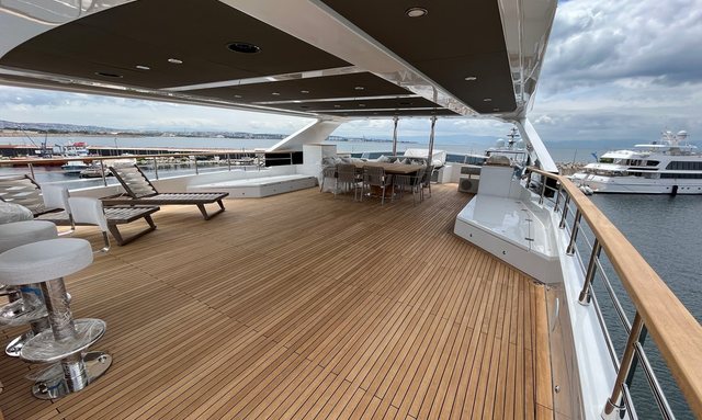 Rockit yacht Sun Deck Oasis