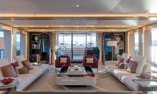 LEL yacht Glass Enclosed Veranda