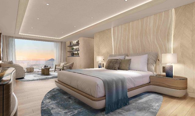 QU2 yacht Owner's Balcony & Windows