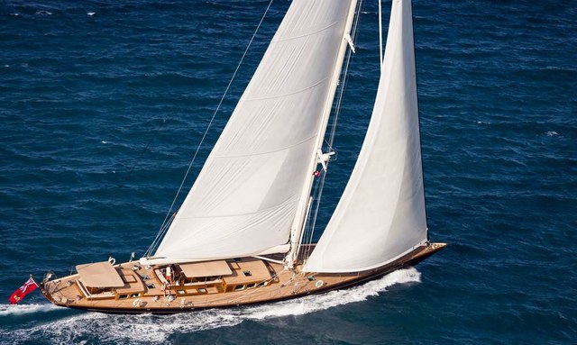 Pumula yacht Classic Meets Modern