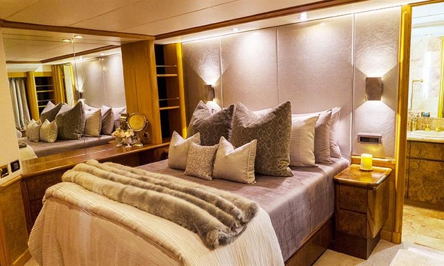 Grand Illusion yacht Master Suite