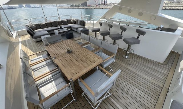 Encore yacht Outdoor Seating