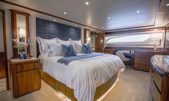 Speculator yacht Owner's Suite