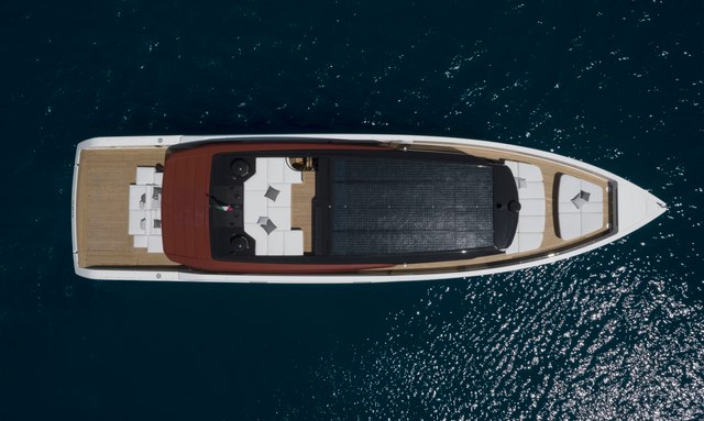 Steel It yacht Solar-Assisted Energy Management