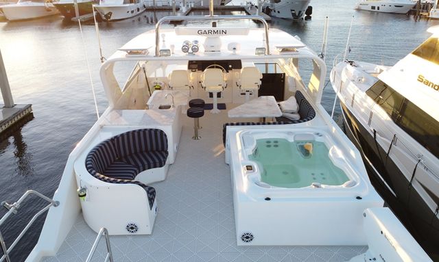 Mimi's Dream yacht Comprehensive Flybridge