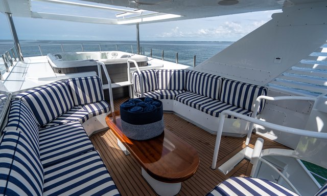 Quantum yacht Functional Sundeck