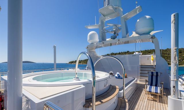 La Stella Dei Mari yacht A Sundeck Spa With Room Around It