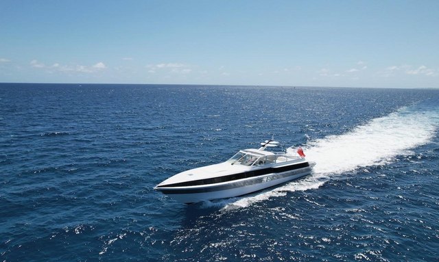 Valyra yacht Triple MAN V12 Power