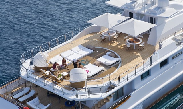 Moecca yacht Properly-Certified Heli-Pad