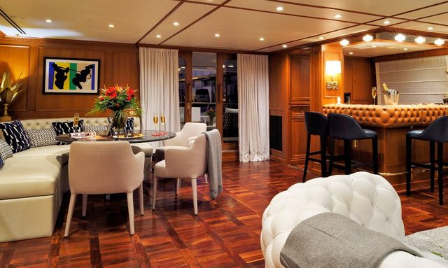 Stella Fiera II yacht British Bank Flooring