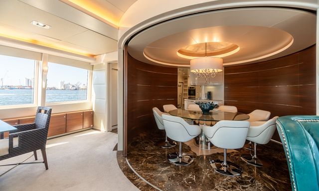 Grandeur yacht Innovative Dining Area