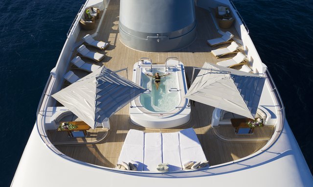 Boadicea yacht Sun Deck