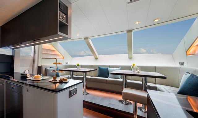 Askari yacht Country Kitchen Living