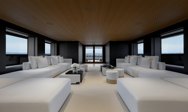 Olokun yacht Minimalist Interior