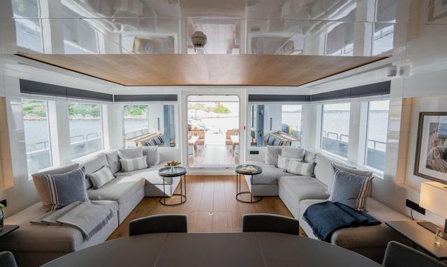 Preference 19 yacht Streamlined Interiors